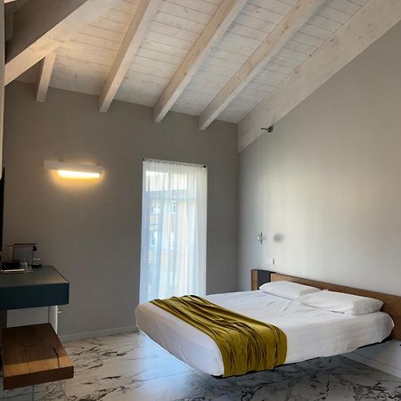 Vulcano Palace Castro  Extérieur photo