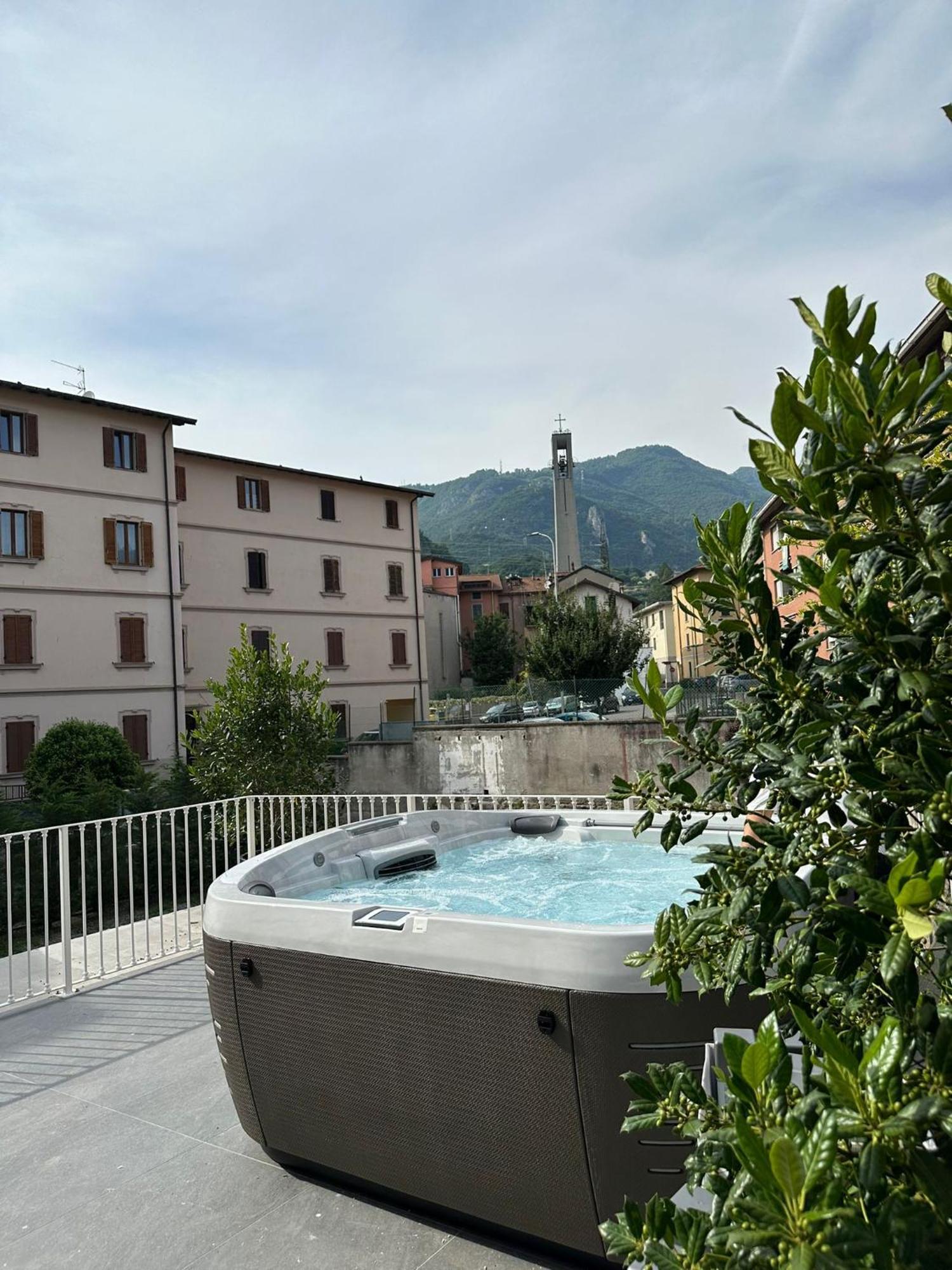 Vulcano Palace Castro  Extérieur photo